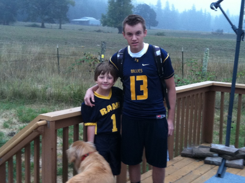FOOTBALL BROS